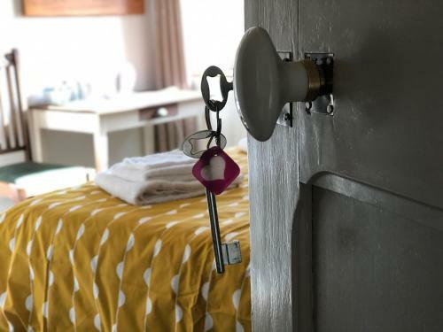 Bed & Breakfast Lakeside House