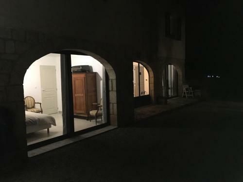Hostal G�te La Terrasse Des C�vennes