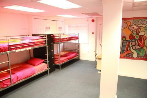 Albergue Duo Housing