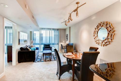 Apartamentos Churchill At Newseum Residences