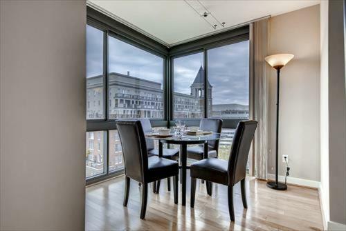 Apartamentos Churchill At Newseum Residences