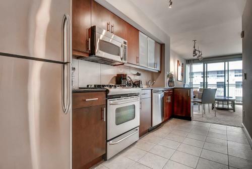 Apartamentos Churchill At Newseum Residences