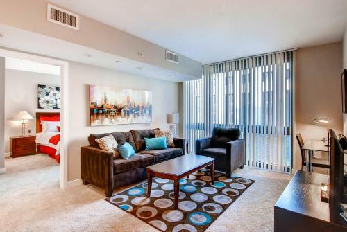 Apartamentos Churchill At Newseum Residences