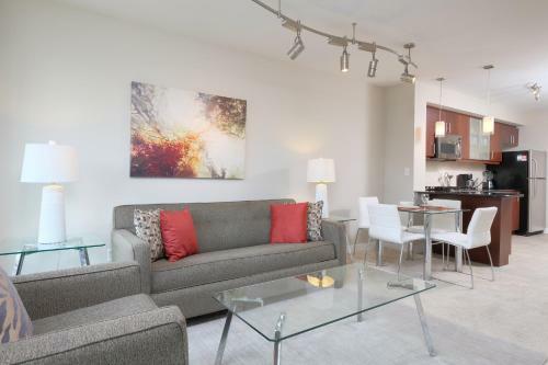 Apartamentos Churchill At Newseum Residences
