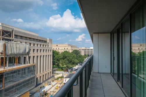 Apartamentos Churchill At Newseum Residences