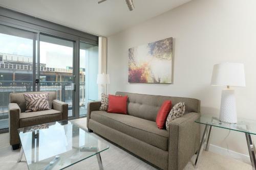 Apartamentos Churchill At Newseum Residences