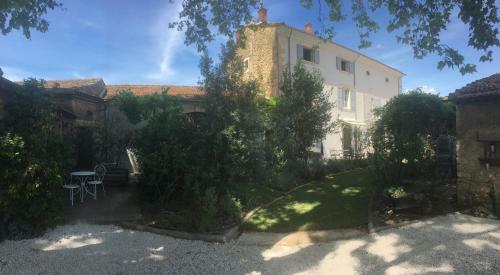 Hostal La Bastide Des Songes - Demeure D'h�tes