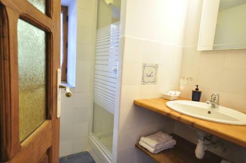 Hostal La Source