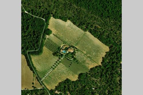 G�te De La Sabli�re Vignoble Aixois Et Piscine