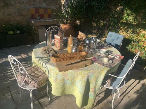 Bed & Breakfast La Villageoise, Ancienne Bergerie Troglodyte