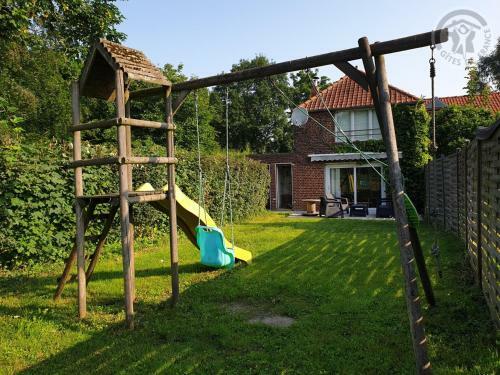 G�te Romeries, 3 Pi�ces, 4 Personnes - Fr-1-510-146
