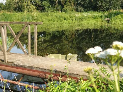 G�te Romeries, 3 Pi�ces, 4 Personnes - Fr-1-510-146