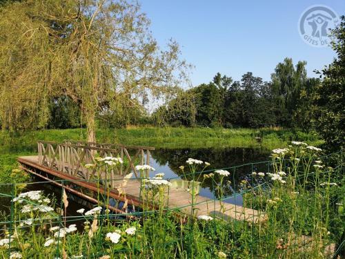 G�te Romeries, 3 Pi�ces, 4 Personnes - Fr-1-510-146