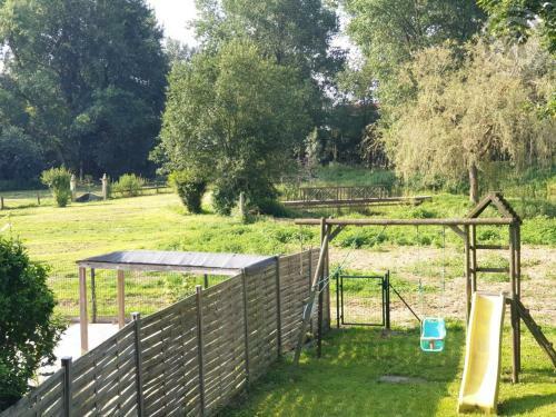 G�te Romeries, 3 Pi�ces, 4 Personnes - Fr-1-510-146