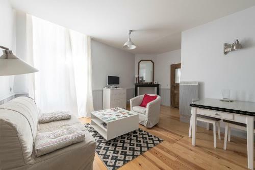 Apartamentos Appartement Place Du Bourg Centre Historique