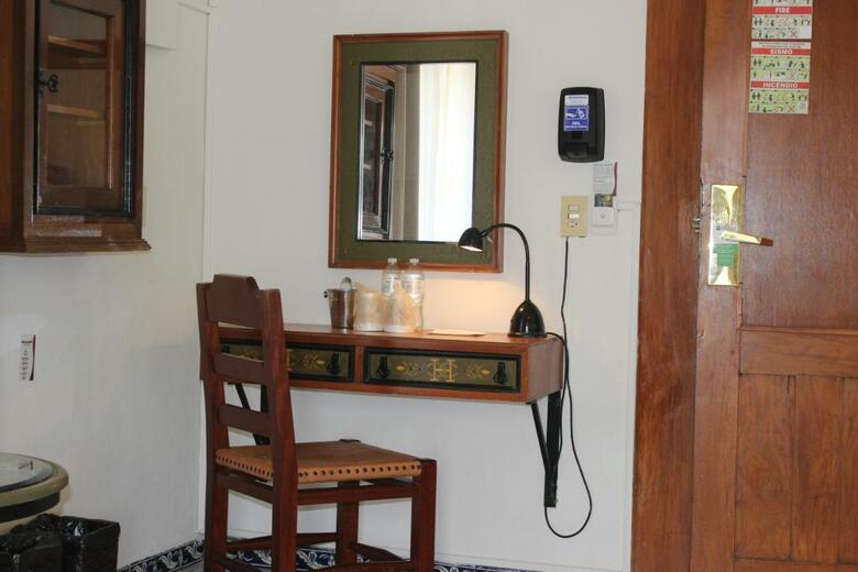 Hotel Concierge Plaza Colima