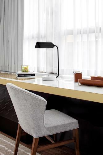 St. Gregory Luxury Hotel & Suites