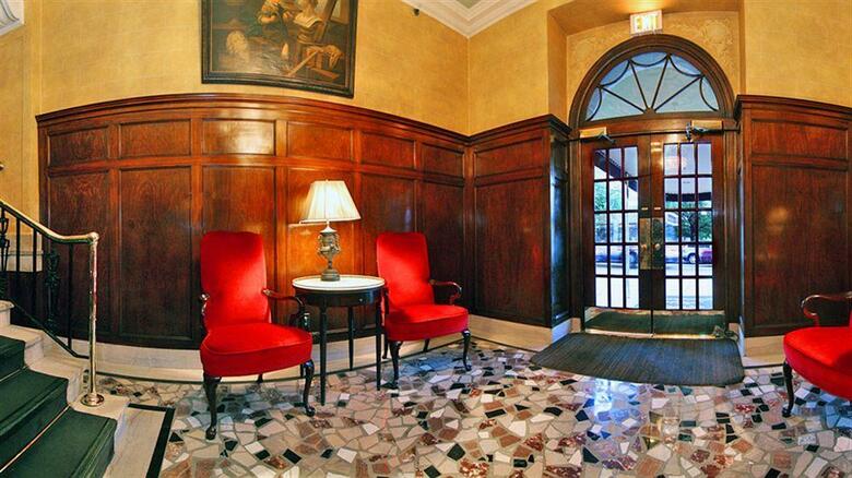 Hotel Lombardy