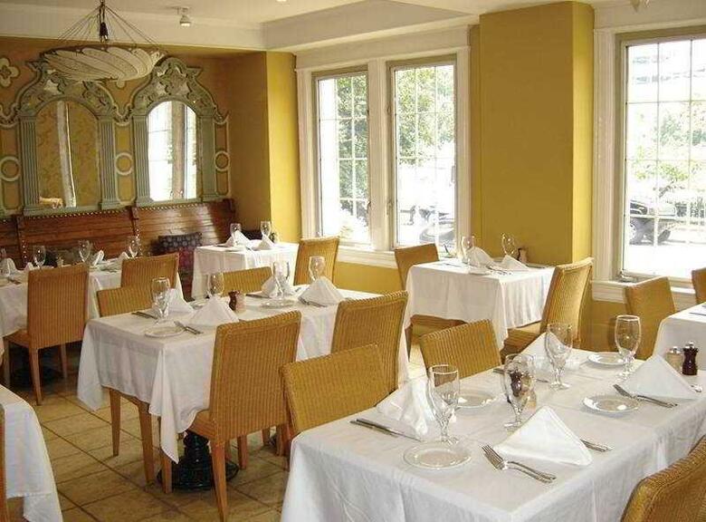 Hotel Lombardy