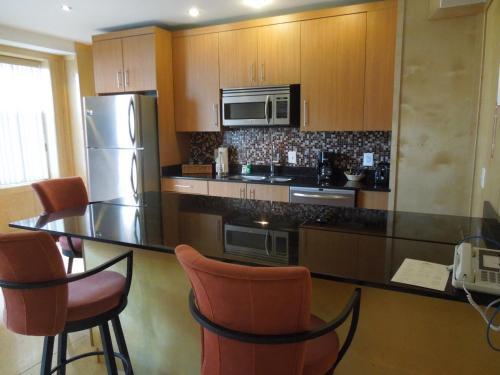 Hotel The Eldon Luxury Suites