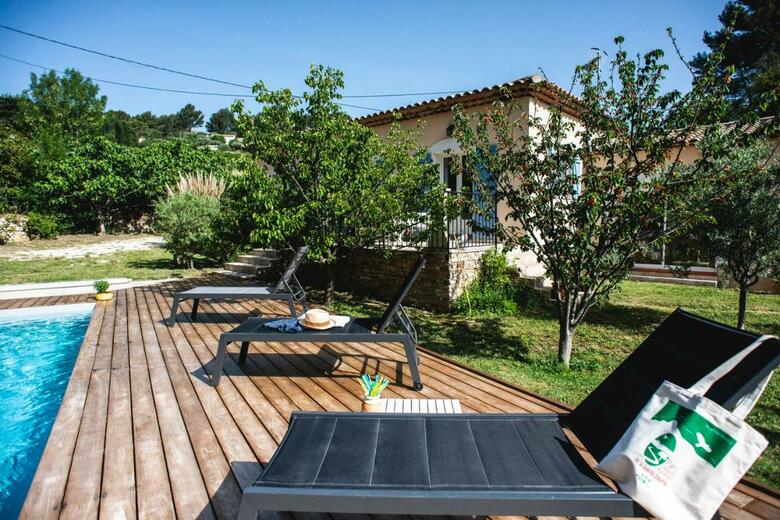 Bed & Breakfast Les Manaux En Provence