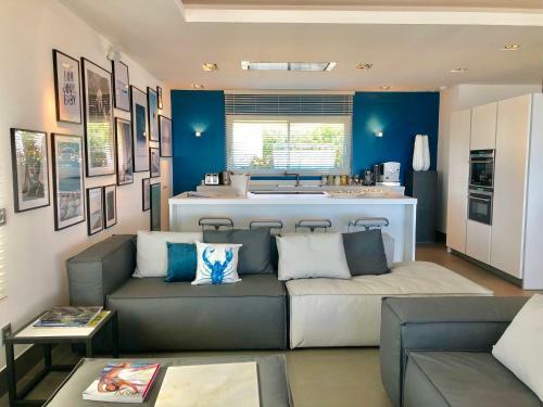 Villa Les Issambres Yourhosthelper