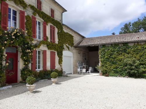 Chambre Spacieuse Dans Maison Bourgeoise
