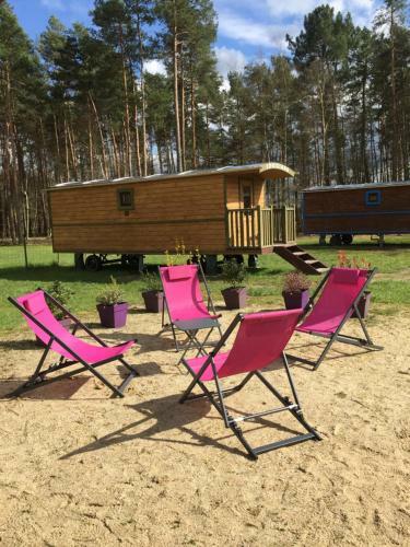 Bed & Breakfast Roulottes Du Chalet Des Pins
