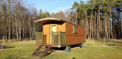 Bed & Breakfast Roulottes Du Chalet Des Pins