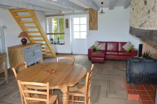 Aux Volets Bleus Chez Mark & Sylvie