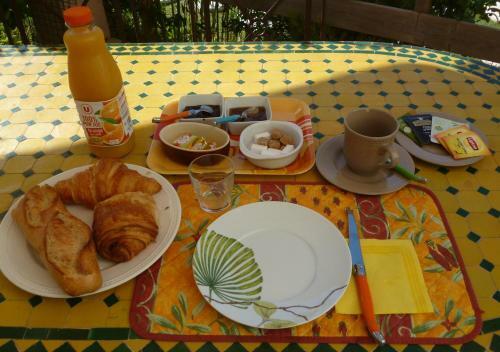 Bed & Breakfast Chez Patrick Roujan