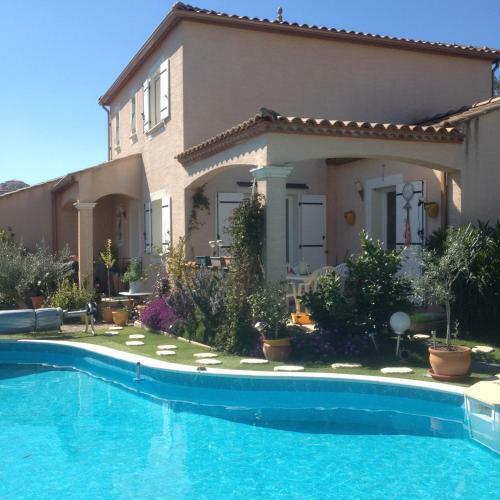 Bed & Breakfast Chez Patrick Roujan