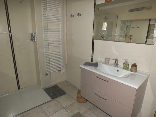 Bed & Breakfast Une Ronce Sous Le Figuier