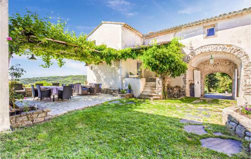 Nice Home In Rousson With 1 Bedrooms