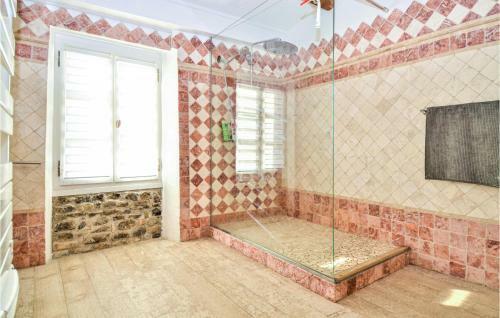 Nice Home In Rousson With 1 Bedrooms