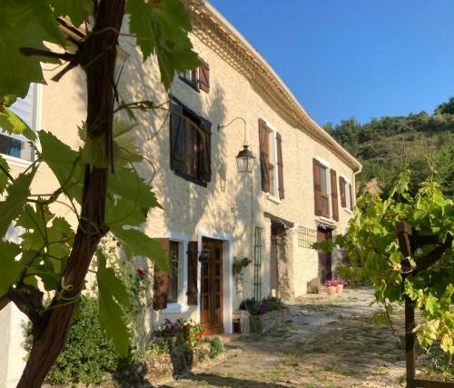Hostal Les Deux Chevaux Chambres D?h�tes