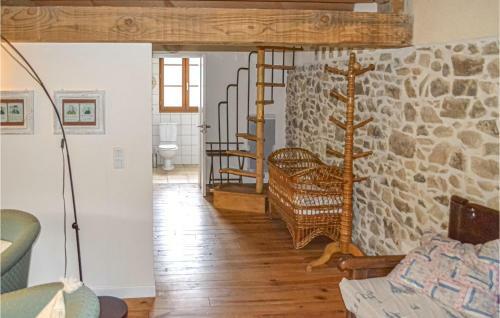 Stunning Home In Roussines With Wifi And 2 Bedrooms
