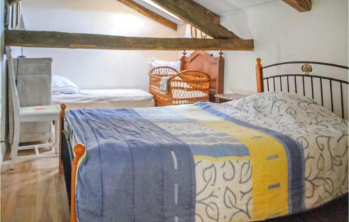 Stunning Home In Roussines With Wifi And 4 Bedrooms