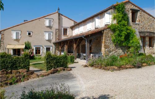Awesome Apartment In Roussines With Wifi And 1 Bedrooms