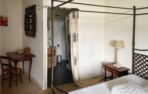 Awesome Apartment In Roussines With Wifi And 1 Bedrooms