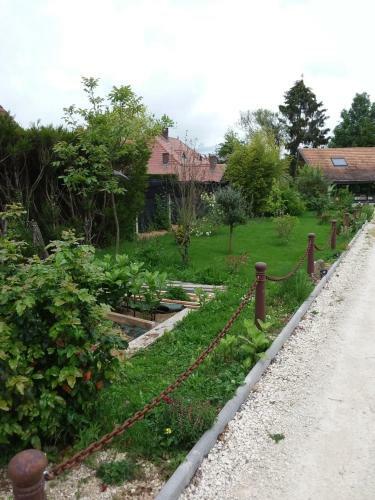Hostal Chez Marie Ange Et Clovis