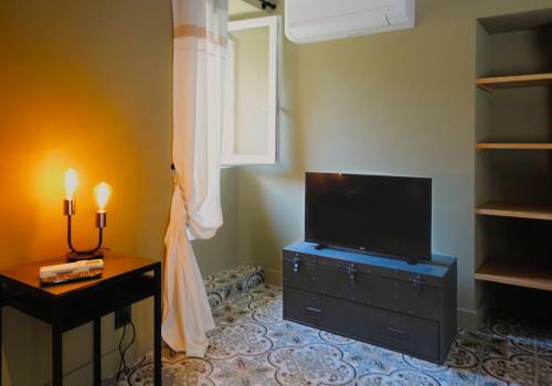 Hostal A Villa Di Rutali
