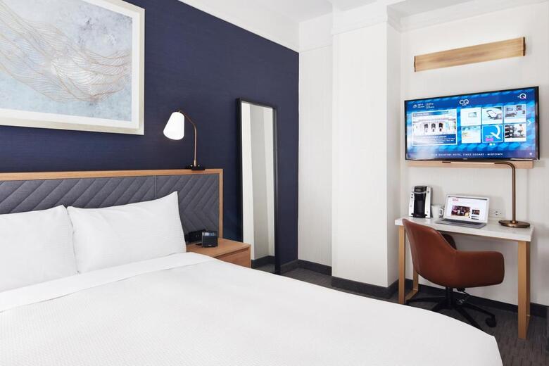 Hotel Club Quarters In Washington Dc