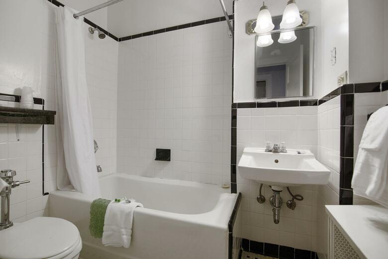 Hotel Harrington