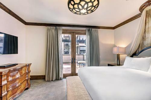 Hotel The Arrabelle At Vail Square A Rockresort