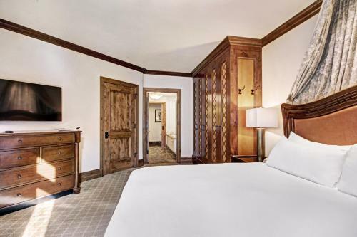 Hotel The Arrabelle At Vail Square A Rockresort
