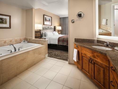 Hotel Marriott's Streamside Evergreen At Vail