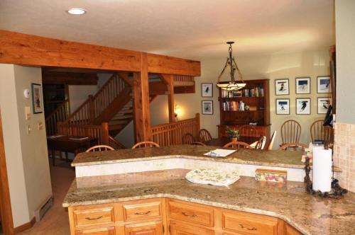 Hostal Golf Course Residences By Gore Creek Properties