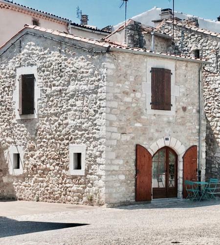 Ruoms Petite Maison 3* Centre-village