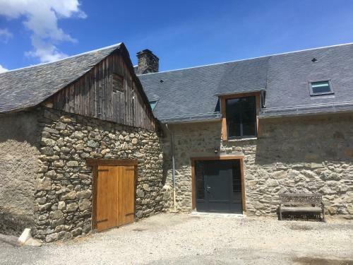 G�te De Montagne Le Lustou
